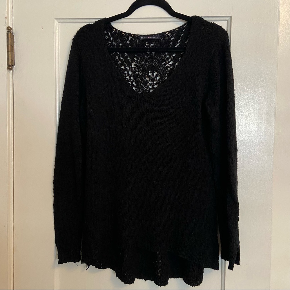 Black oversized sweater with crochet back 🖤